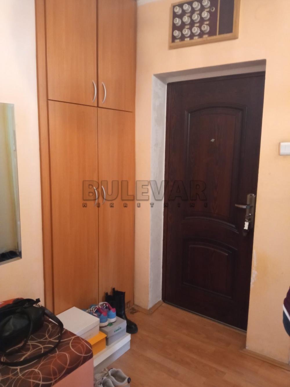 Slika 5 - Dvosoban, 51m2, Kopaonička Kragujevac, sa terasom