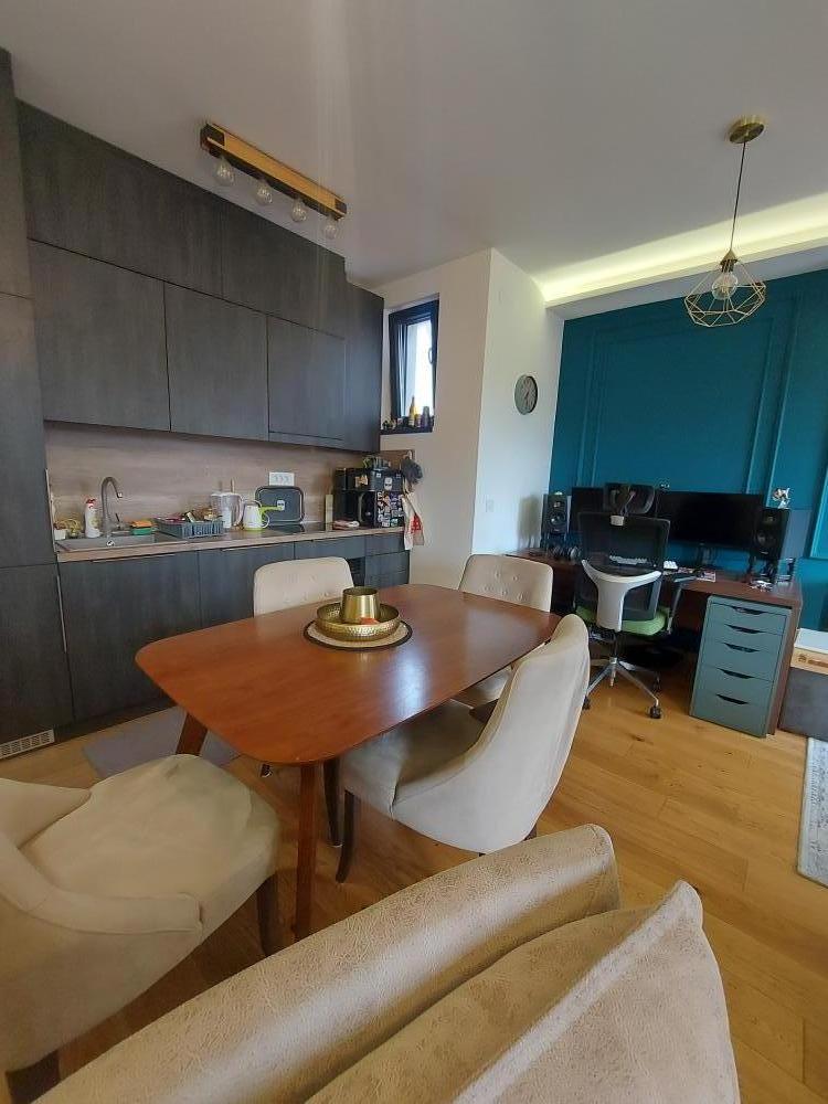 Slika 2 - Izuzetan lux dvosoban stan sa parking mestom, donja Erdoglija