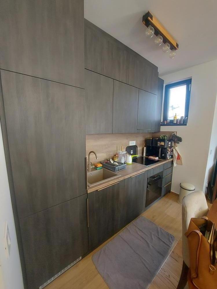 Slika 9 - Izuzetan lux dvosoban stan sa parking mestom, donja Erdoglija