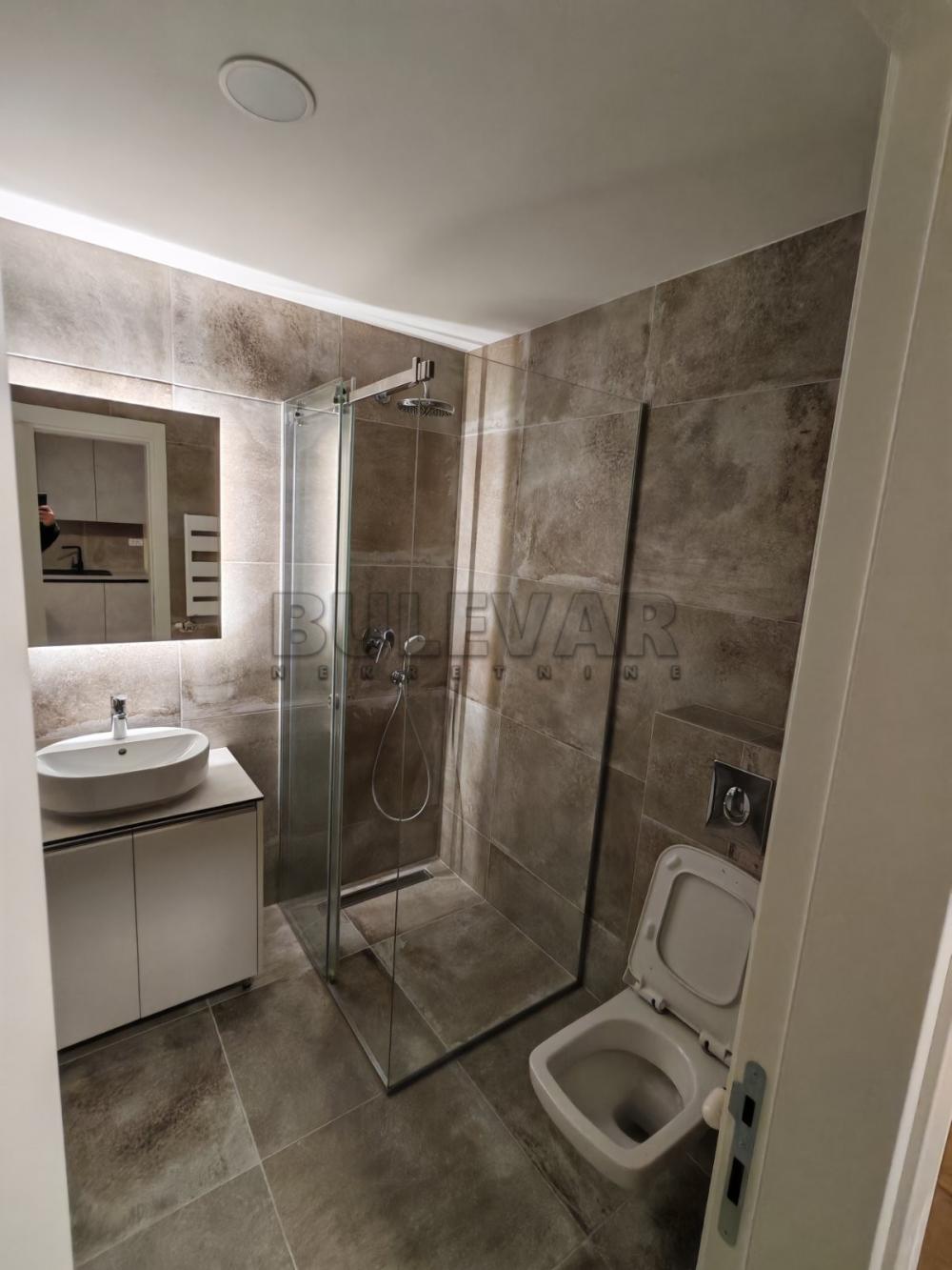 Slika 3 - Jednosoban, 46m2, Miodraga Vlajića Šuke Kragujevac, sa terasom, sa parkingom