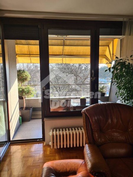 Slika 5 - Šestosoban, 151m2, Vašarište Kragujevac