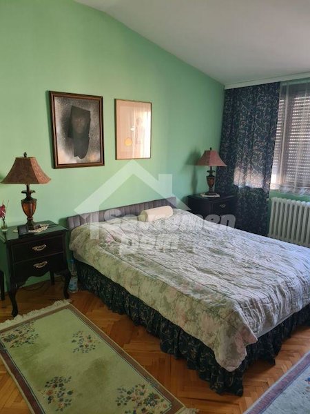 Slika 8 - Šestosoban, 151m2, Vašarište Kragujevac