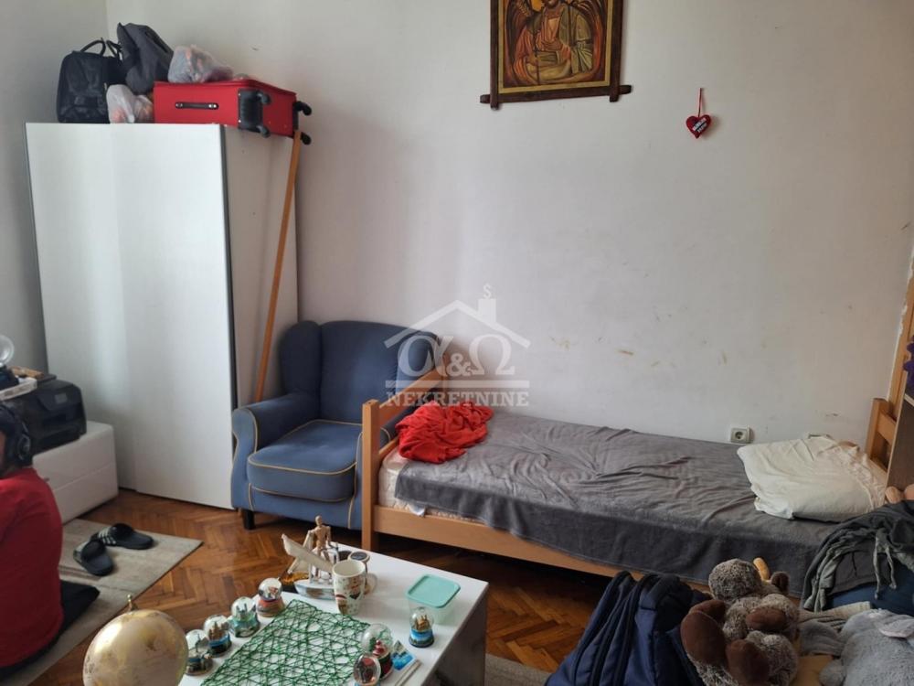 Slika 7 - Trosoban, 70m2, sa terasom