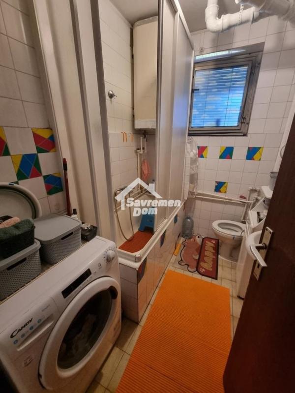 Slika 10 - Dvoiposoban, 56m2, sa terasom, ima lift