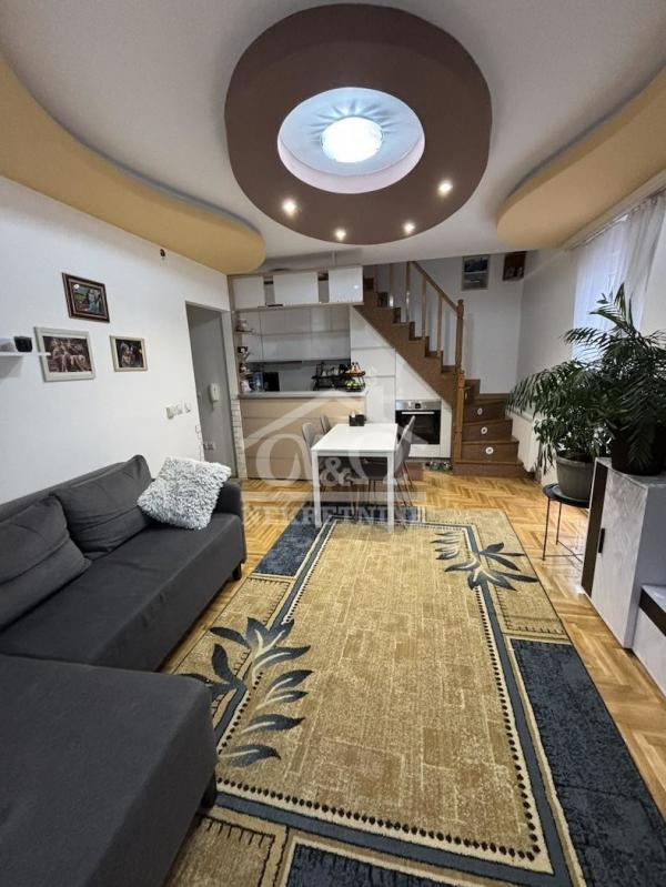 Slika 2 - Četvoroiposoban, 32m2, Erdoglija Kragujevac, sa terasom