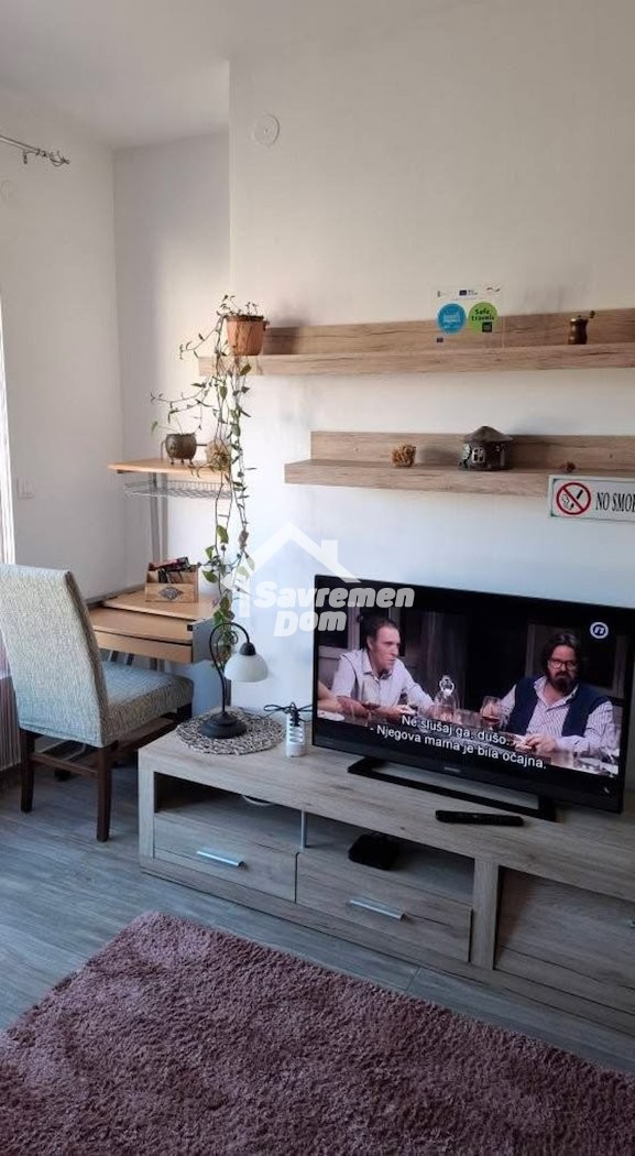 Slika 2 - Dvosoban, 42m2, ima lift