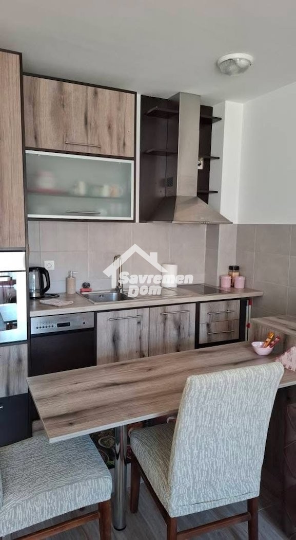 Slika 4 - Dvosoban, 42m2, ima lift