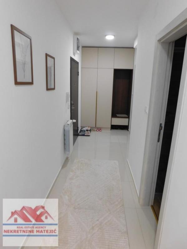 Slika 7 - NOVOGRADNJA CENTAR EXTRA ZONA, 1. SPRAT,ČETVOROSOBAN STAN, 100M2+PARKING–175.000 E