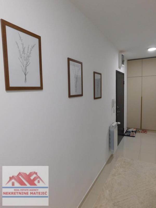 Slika 9 - NOVOGRADNJA CENTAR EXTRA ZONA, 1. SPRAT,ČETVOROSOBAN STAN, 100M2+PARKING–175.000 E