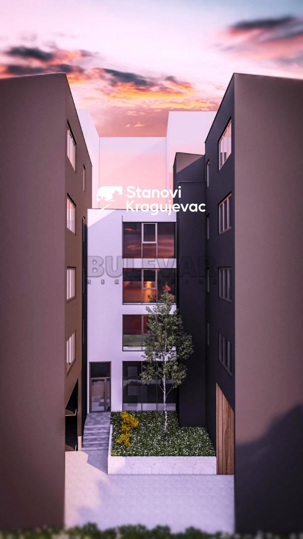 Slika 7 - Četvorosoban, 137m2, Cara Lazara Kragujevac, sa terasom, ima lift