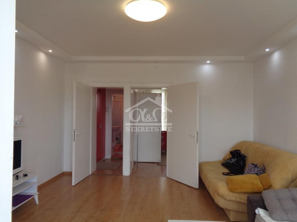 Slika 3 - Dvosoban, 54m2, sa terasom, ima lift