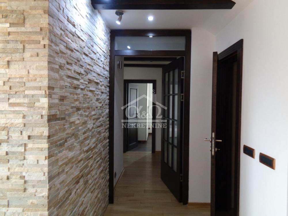 Slika 6 - Trosoban, 72m2, sa terasom