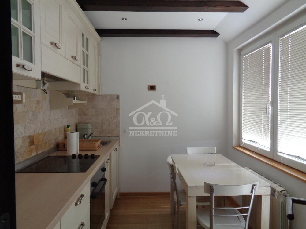 Slika 9 - Trosoban, 72m2, sa terasom