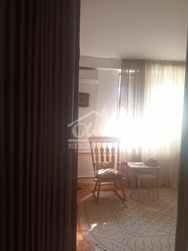 Slika 8 - Dvosoban, 51m2, ima lift