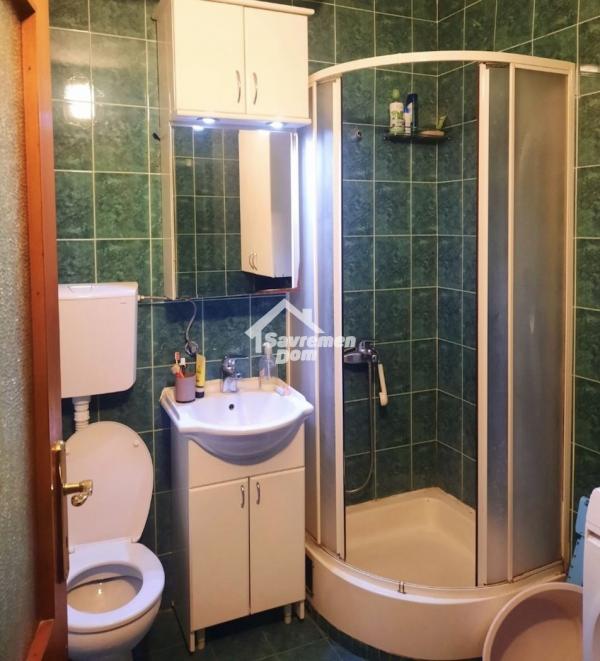 Slika 11 - Trosoban, 77m2, ima lift