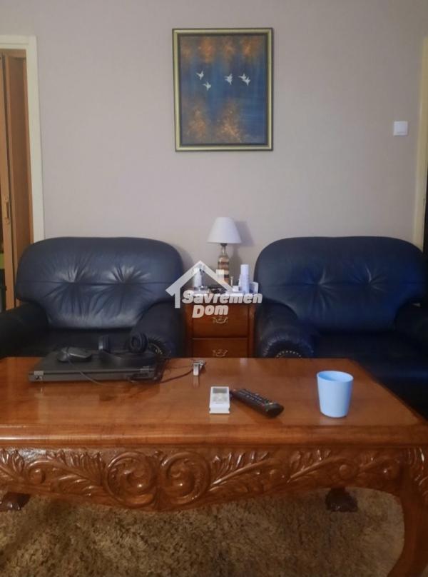 Slika 2 - Trosoban, 77m2, ima lift