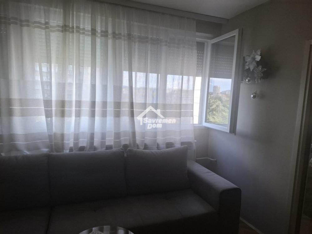 Slika 3 - Trosoban, 77m2, ima lift