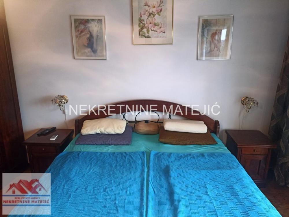 Slika 5 - STAN, CENTAR, 114 M2, NOVIJA GRADNJA, LUX KVALITET, ČETVOROSOBAN, UKNJIŽEN, CENA – 218.000 E + GARAŽA