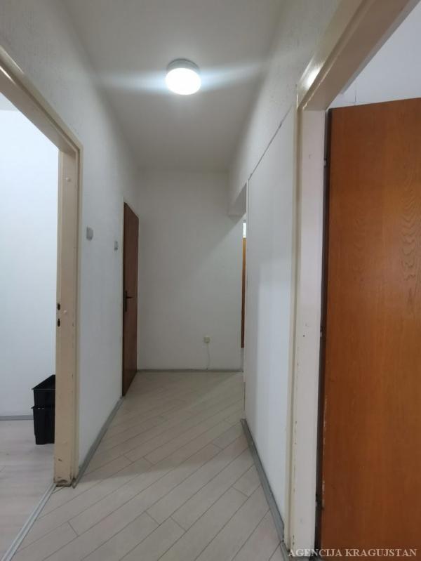 Slika 7 - Dvosoban, 58m2, ima lift