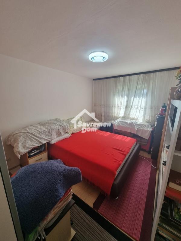 Slika 5 - Dvosoban, 47m2, Bagremar Kragujevac, sa terasom