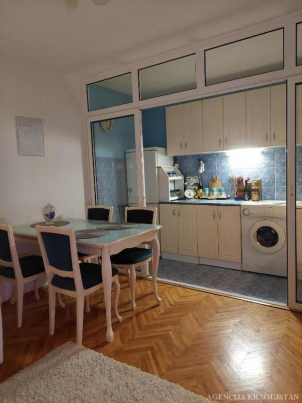 Slika 7 - Dvoiposoban, 52m2, Bubanj Kragujevac