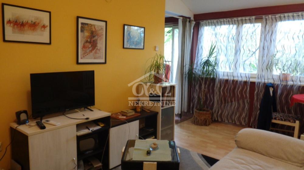 Slika 3 - Prodaja stana, 27m2, Bubanj Kragujevac, sa terasom