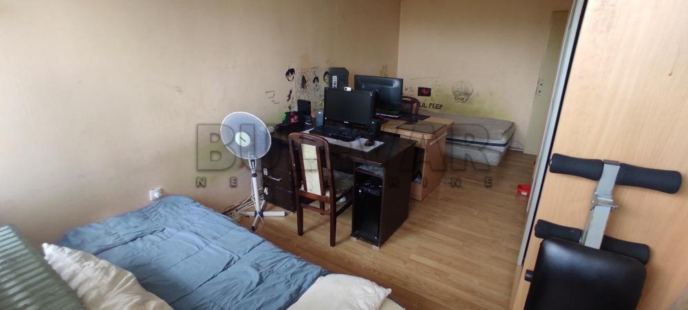 Slika 7 - Trosoban, 75m2, Slovačkih pobunjenika Kragujevac, sa terasom, sa parkingom