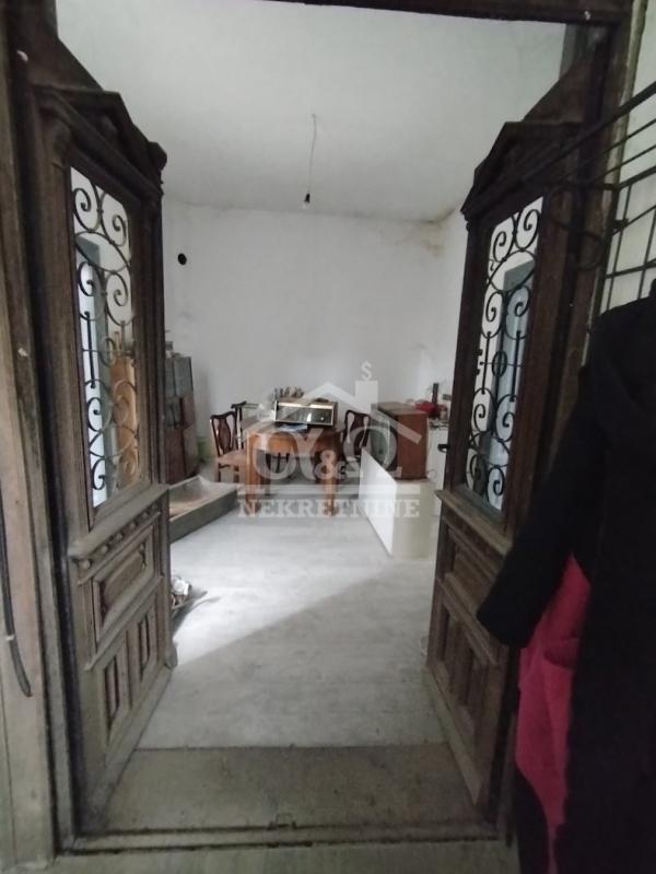 Glavna slika -Dvoiposoban, 57m2, Mala Vaga Kragujevac