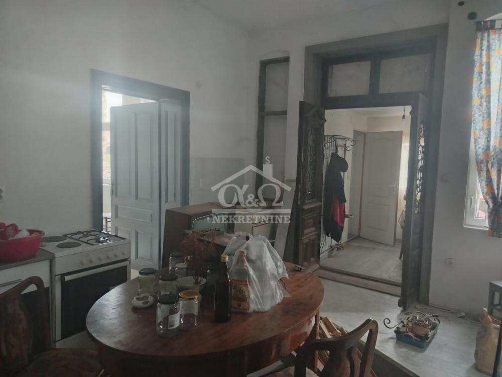 Slika 2 - Dvoiposoban, 57m2, Mala Vaga Kragujevac