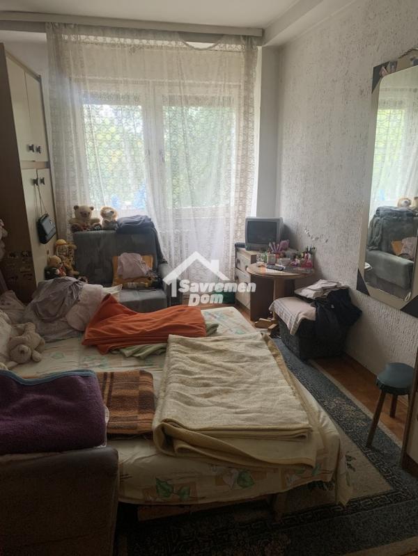 Slika 6 - Trosoban, 62m2, Aerodrom Kragujevac, sa terasom