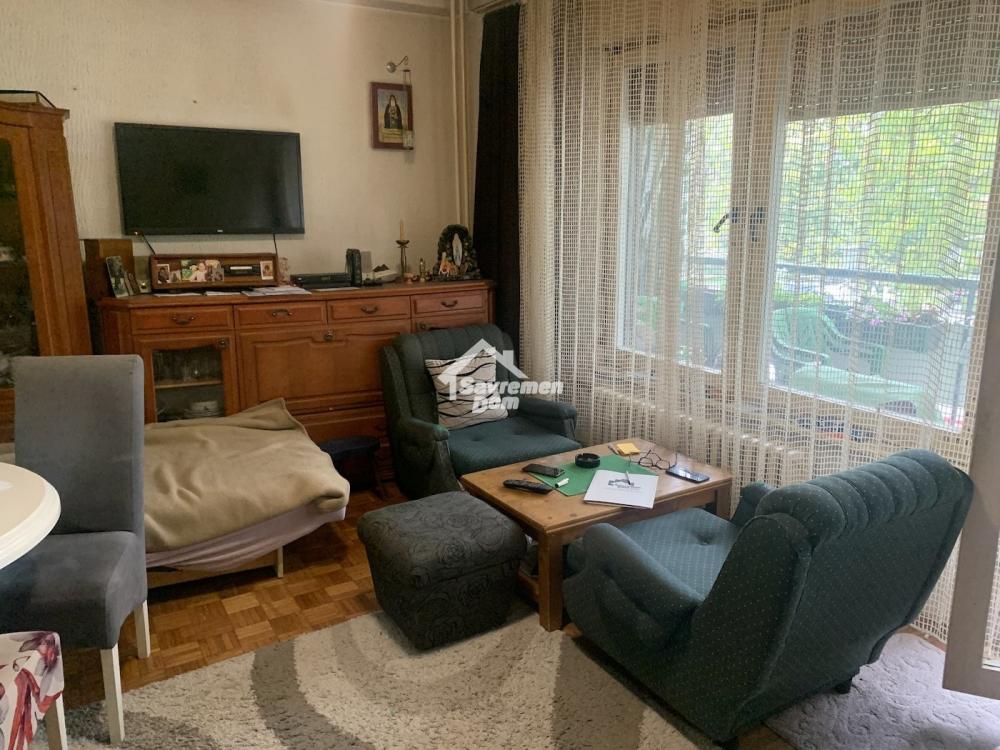 Slika 2 - Trosoban, 62m2, Aerodrom Kragujevac, sa terasom