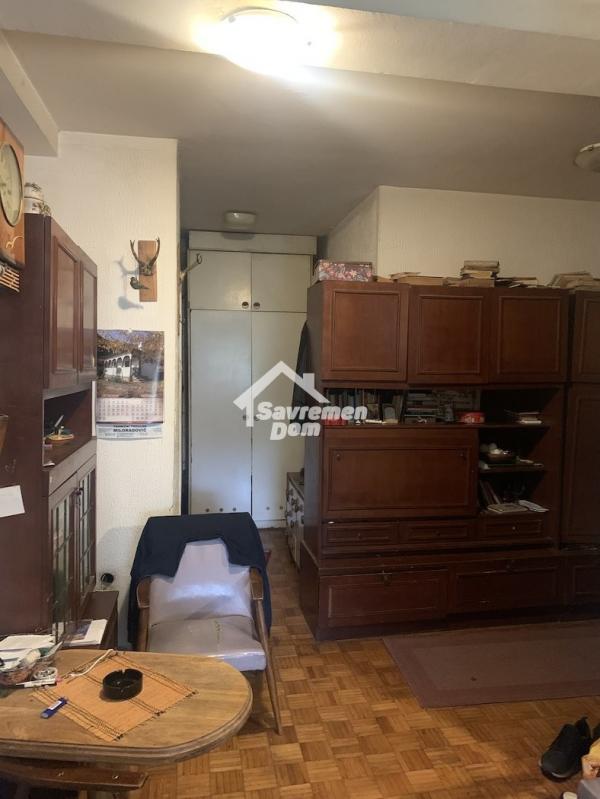 Slika 7 - Trosoban, 62m2, Aerodrom Kragujevac, sa terasom