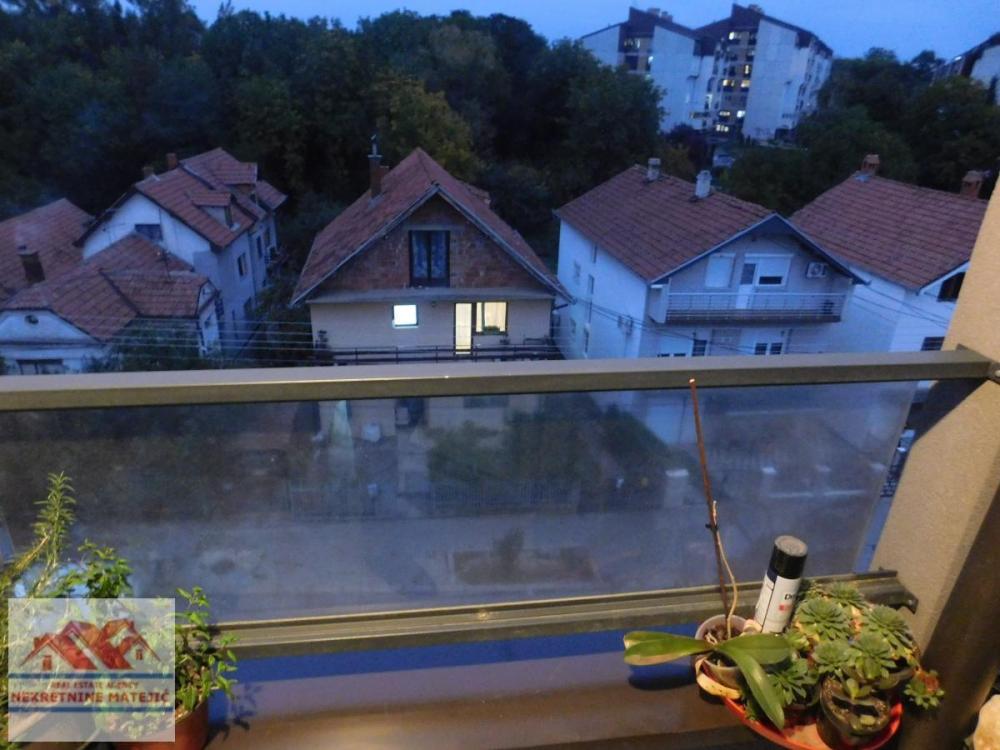 Slika 7 - ERDOGLIJA GARSONJERA 23M2, NOVOGRADNJA, 3. SPRAT—47.000 E