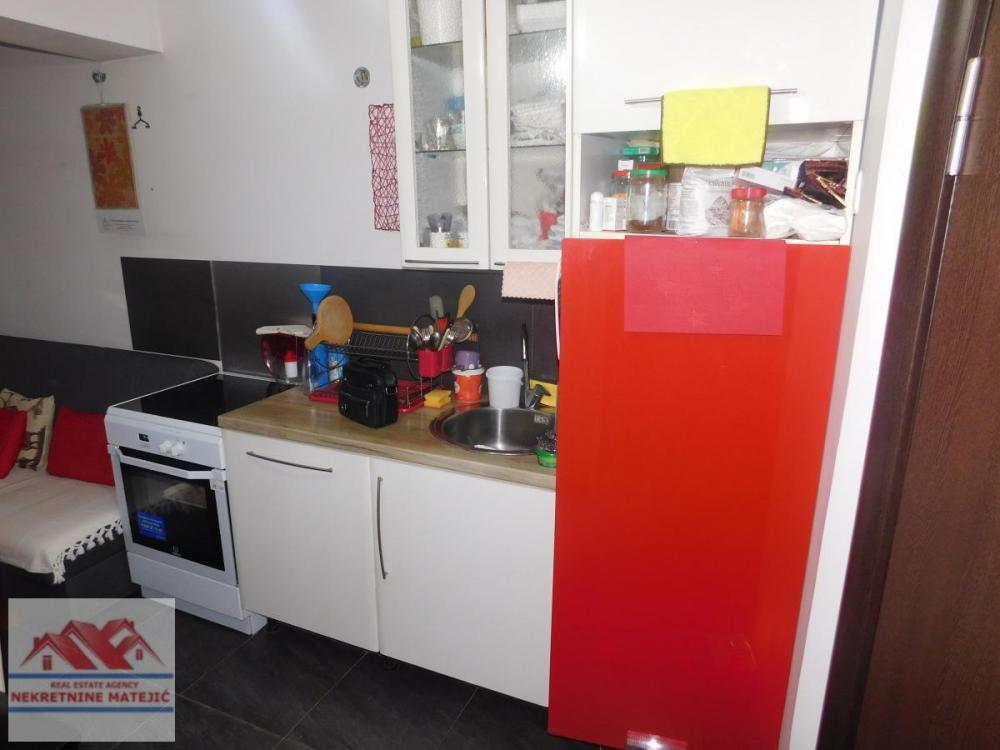 Slika 2 - ERDOGLIJA GARSONJERA 23M2, NOVOGRADNJA, 3. SPRAT—47.000 E