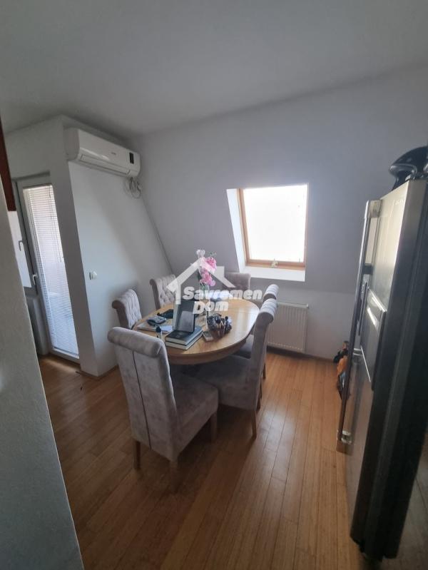 Slika 4 - Četvorosoban, 92m2, sa terasom, ima lift