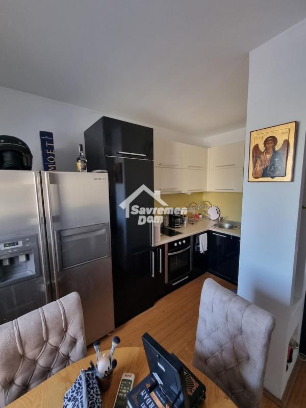 Slika 5 - Četvorosoban, 92m2, sa terasom, ima lift