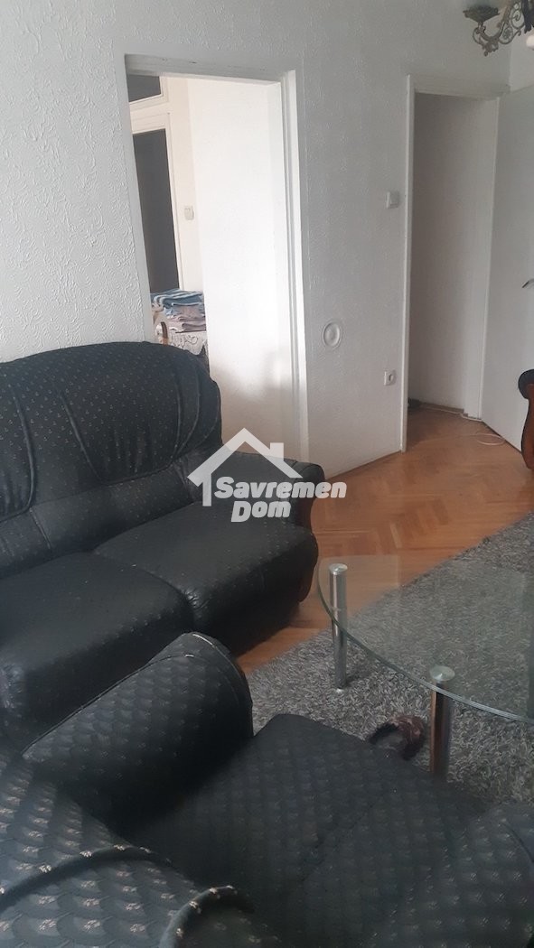 Slika 1 - Dvosoban, 49m2, Stanovo Kragujevac, sa terasom