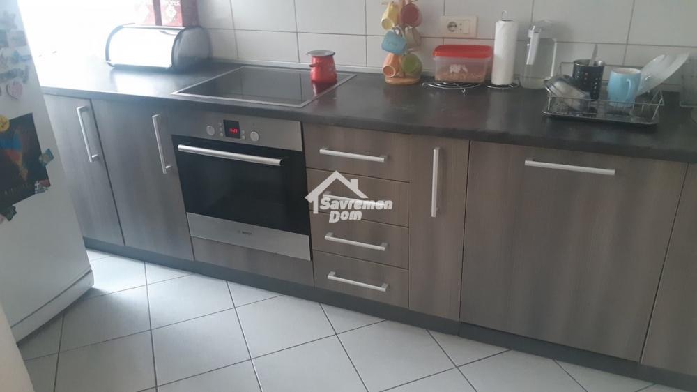 Slika 3 - Dvosoban, 49m2, Stanovo Kragujevac, sa terasom