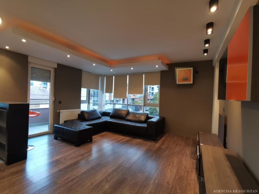 Slika 1 - Dvoiposoban, 76m2, sa terasom