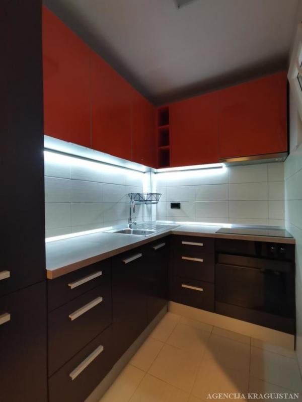 Slika 5 - Dvoiposoban, 76m2, sa terasom