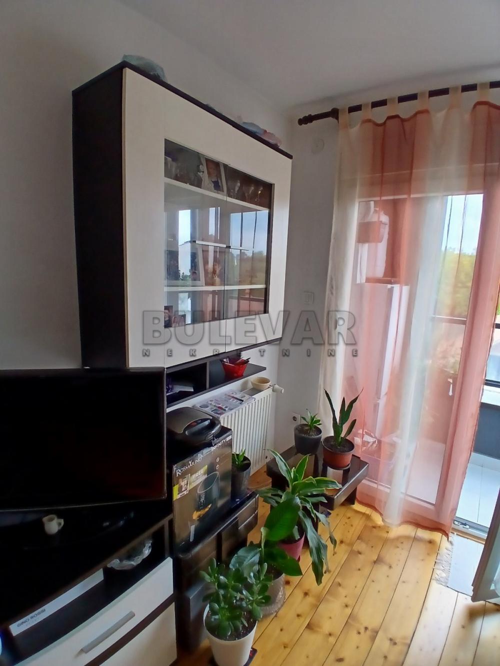 Slika 7 - Prodaja stana, 23m2, Dragoljuba Milovanovića Bene Kragujevac, sa terasom