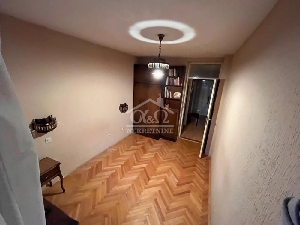 Slika 11 - Trosoban, 61m2, sa terasom, ima lift