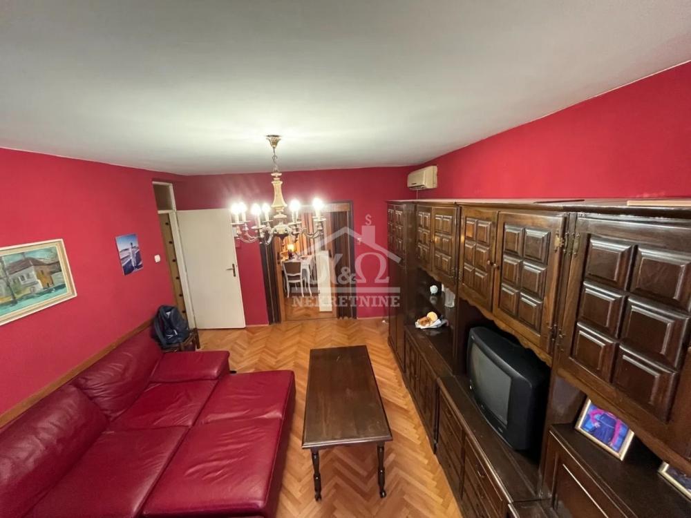 Slika 3 - Trosoban, 61m2, sa terasom, ima lift