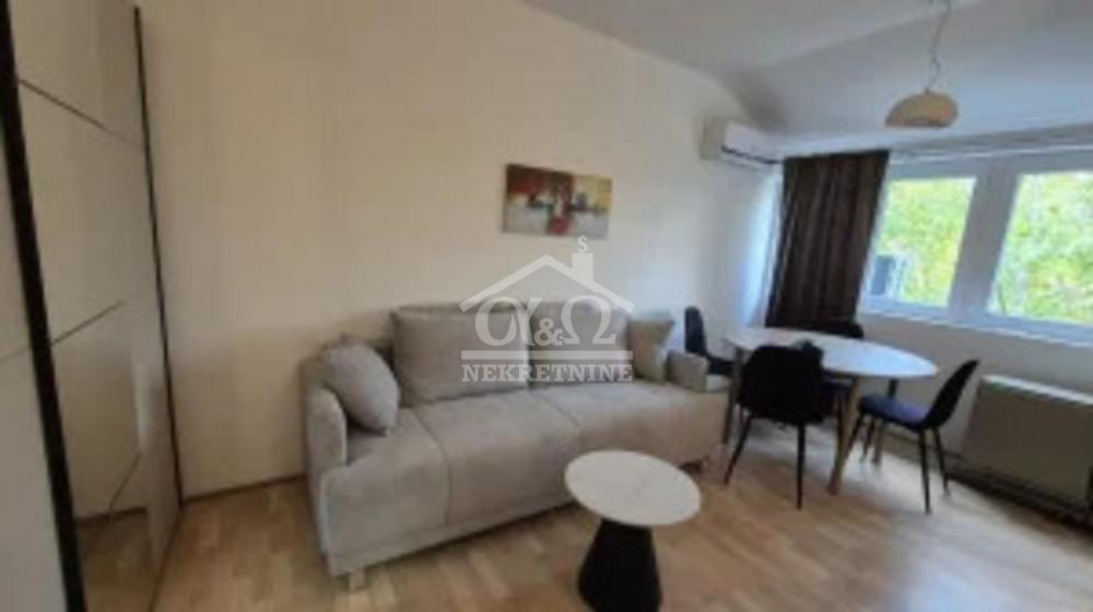 Slika 2 - Prodaja stana, 22m2, Bubanj Kragujevac, sa terasom