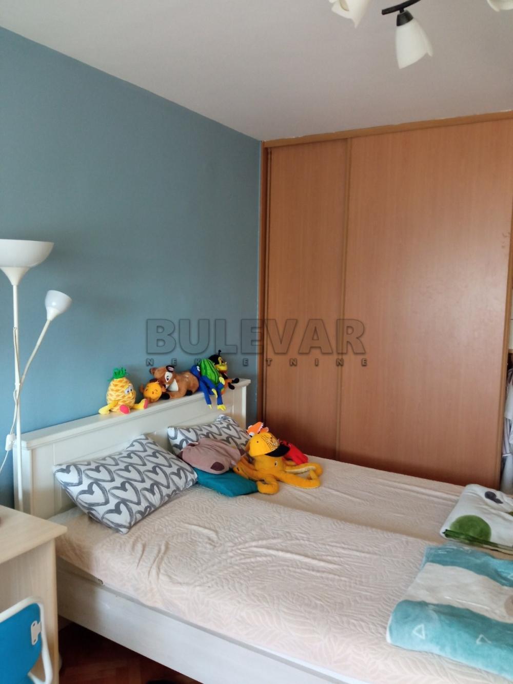 Slika 8 - Dvoiposoban, 77m2, Lepenički bulevar Kragujevac, sa parkingom