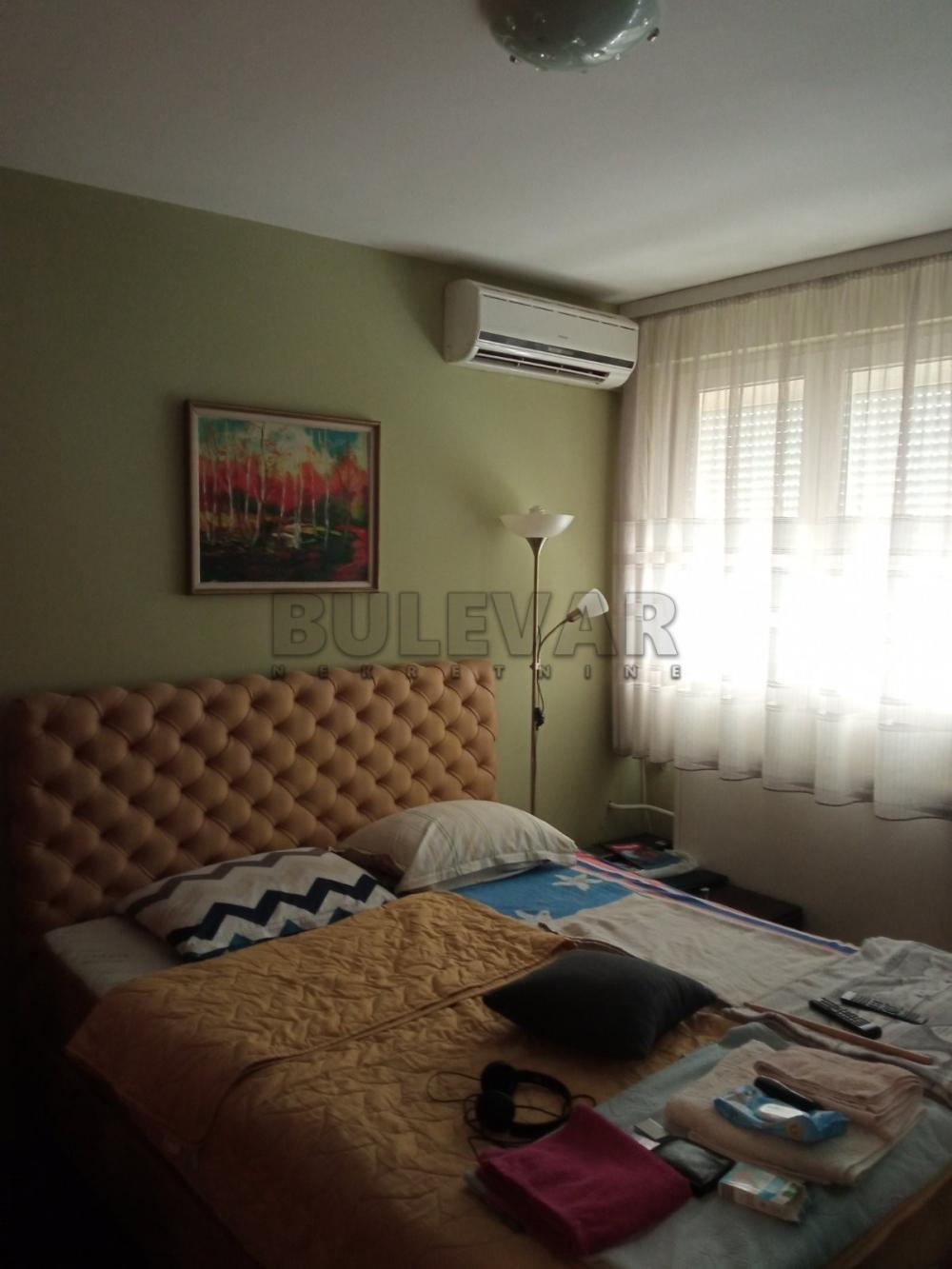 Slika 5 - Dvoiposoban, 77m2, Lepenički bulevar Kragujevac, sa parkingom