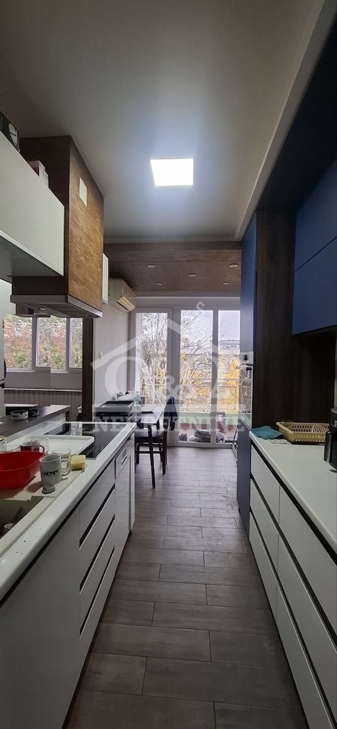 Slika 4 - Troiposoban, 76m2, Erdoglija Kragujevac, sa terasom