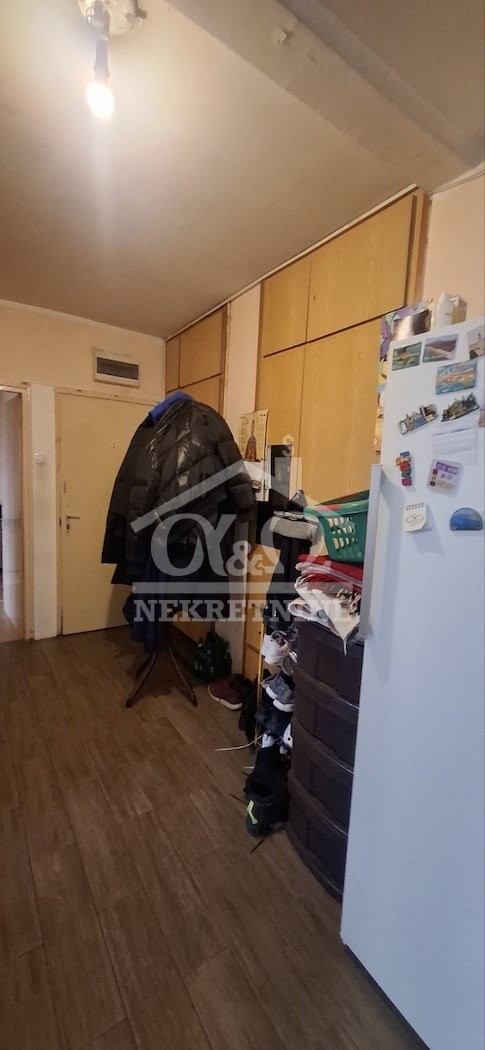 Slika 6 - Troiposoban, 76m2, Erdoglija Kragujevac, sa terasom