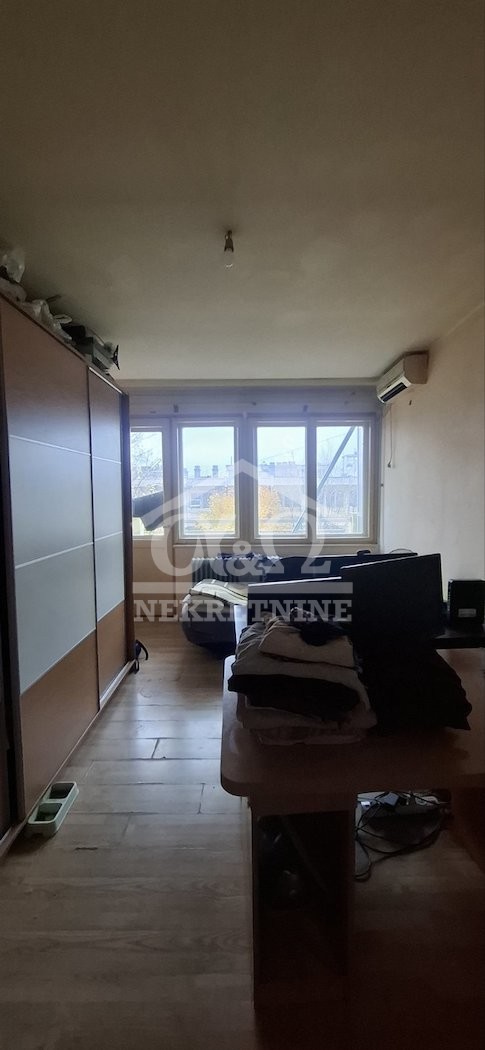 Slika 9 - Troiposoban, 76m2, Erdoglija Kragujevac, sa terasom