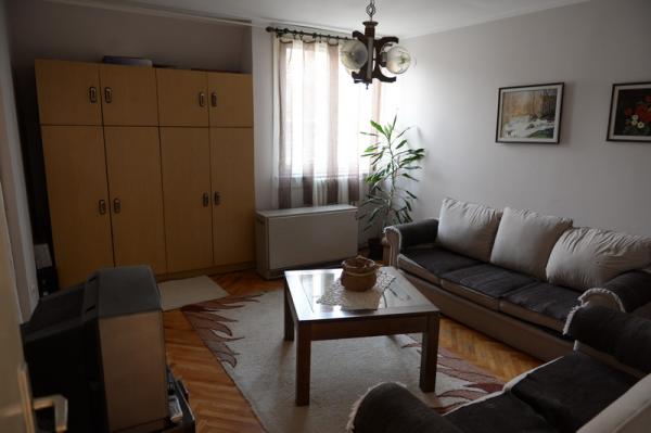 Slika 1 - Prodaje se stan 55mkv, Stanovo Kragujevac